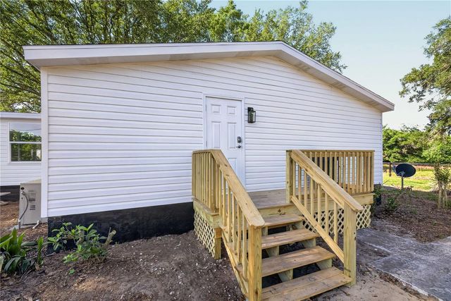 8495 NE 33RD COURT, Anthony, FL 32617