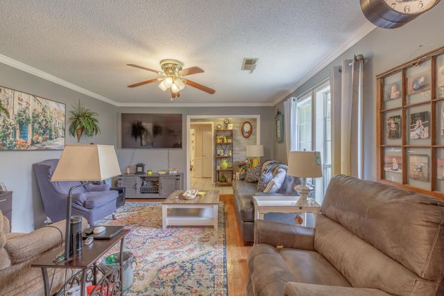 1769 Tunnel Hill Varnell Road NW, Tunnel Hill, GA 30755