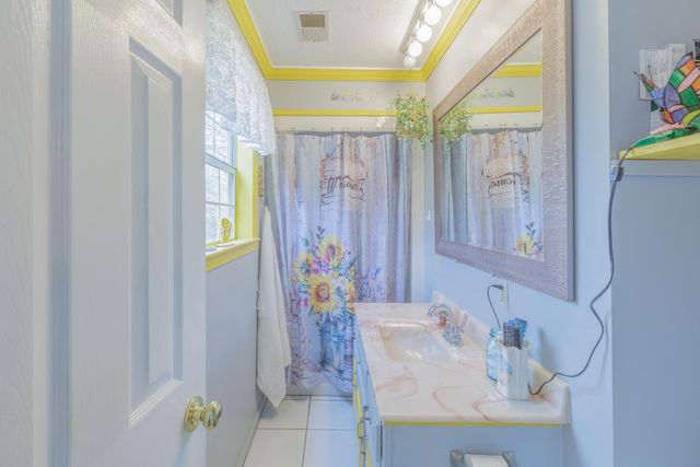 1769 Tunnel Hill Varnell Road NW, Tunnel Hill, GA 30755