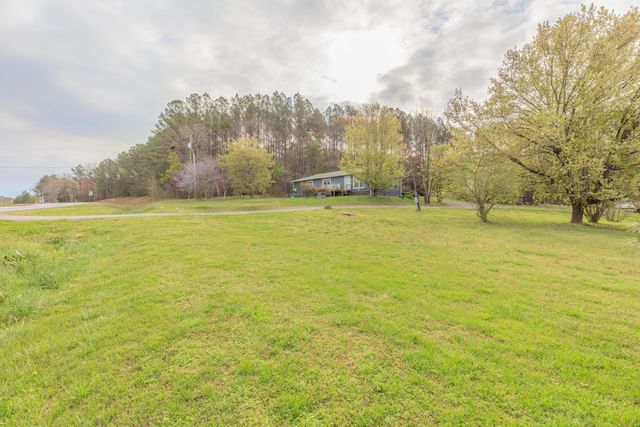 1769 Tunnel Hill Varnell Road NW, Tunnel Hill, GA 30755