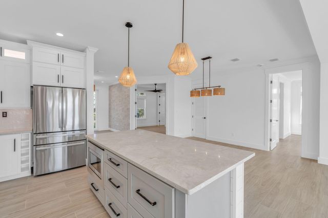 17210 Angelfish Lane, Sugarloaf Key, FL 33042