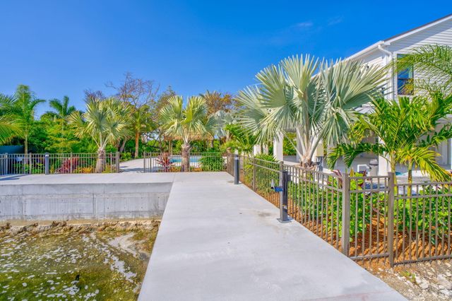 17210 Angelfish Lane, Sugarloaf Key, FL 33042