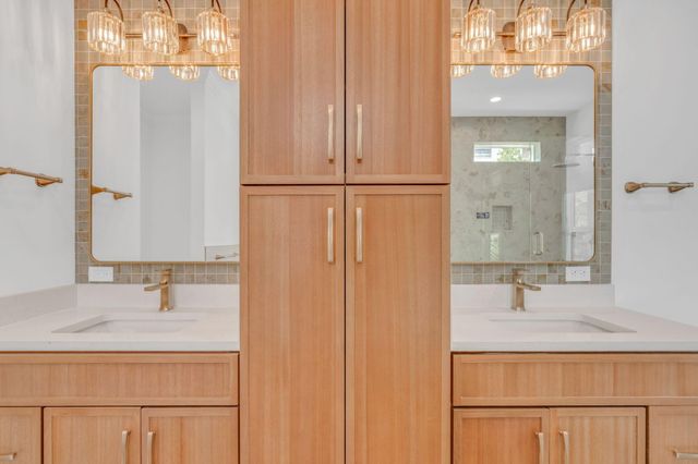 17210 Angelfish Lane, Sugarloaf Key, FL 33042