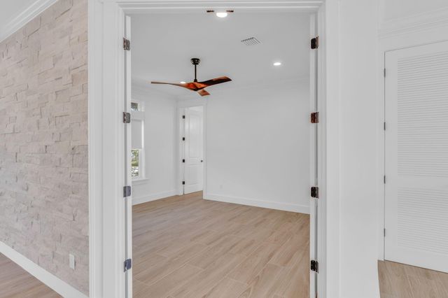 17210 Angelfish Lane, Sugarloaf Key, FL 33042