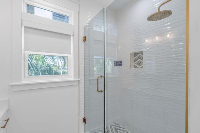 17210 Angelfish Lane, Sugarloaf Key, FL 33042