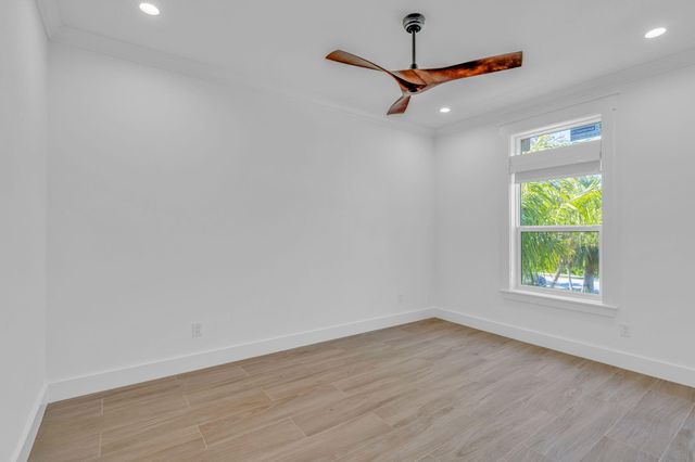 17210 Angelfish Lane, Sugarloaf Key, FL 33042