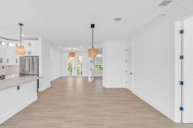 17210 Angelfish Lane, Sugarloaf Key, FL 33042