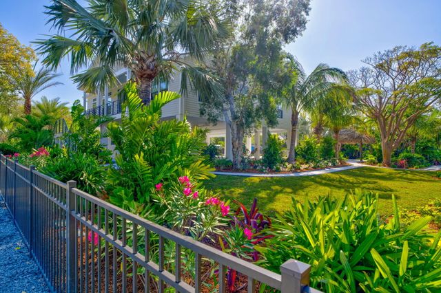 17210 Angelfish Lane, Sugarloaf Key, FL 33042