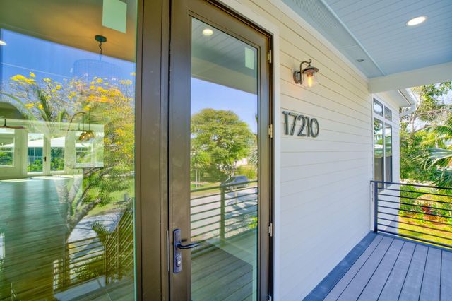 17210 Angelfish Lane, Sugarloaf Key, FL 33042
