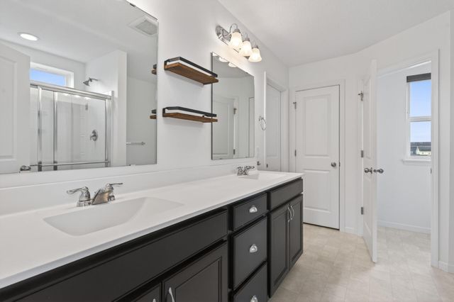 20503 Gunnison Drive, Lakeville, MN 55044