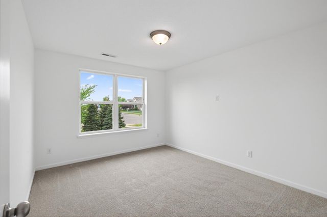 20503 Gunnison Drive, Lakeville, MN 55044