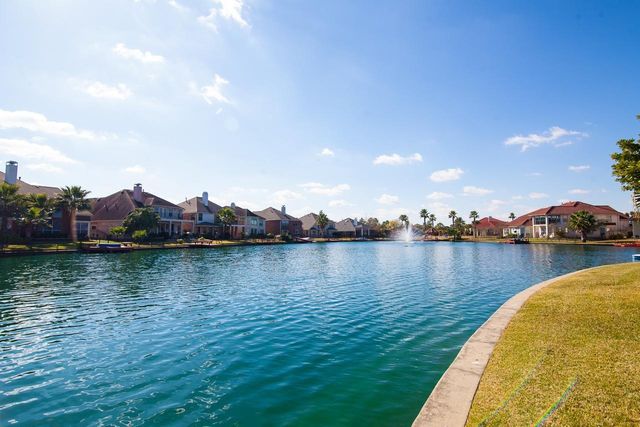 11831 Key Biscayne Court, Houston, TX 77065