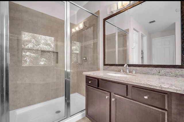 8104 Rainforest Jasper Lane, Delray Beach, FL 33446