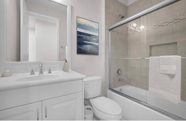 8104 Rainforest Jasper Lane, Delray Beach, FL 33446