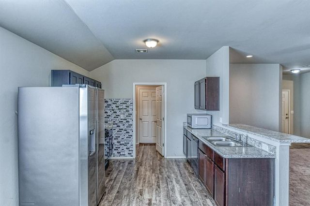 11808 Jude Way, Yukon, OK 73099