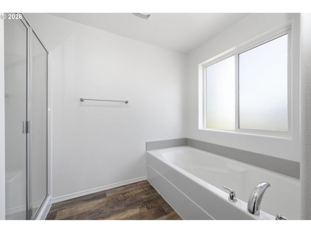 4630 GLACIER MEADOWS Loop, Springfield, OR 97478