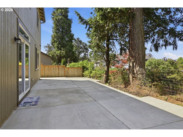 4630 GLACIER MEADOWS Loop, Springfield, OR 97478