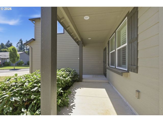 4630 GLACIER MEADOWS Loop, Springfield, OR 97478