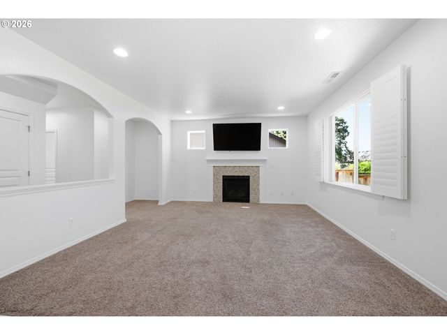 4630 GLACIER MEADOWS Loop, Springfield, OR 97478