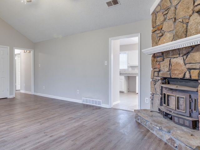 4551 WAVERLY FARMS RD, Millington, TN 38053