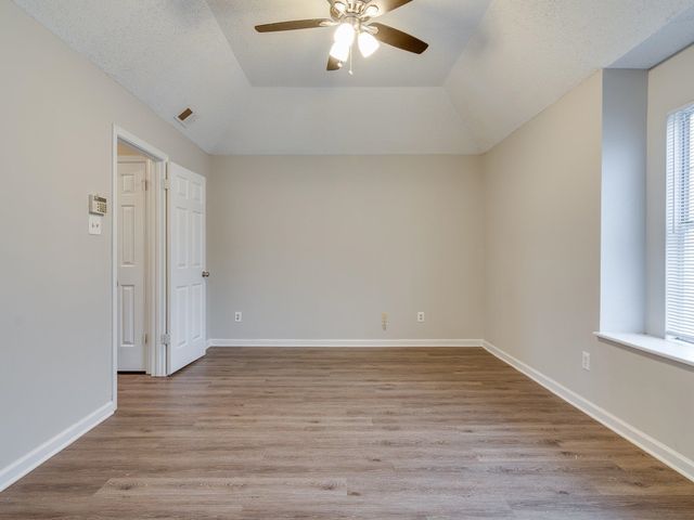 4551 WAVERLY FARMS RD, Millington, TN 38053
