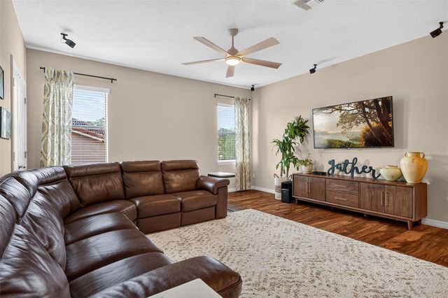 1481 CALM WATERS COURT, St Cloud, FL 34771