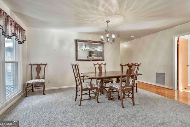 910 Line Creek Road, Senoia, GA 30276