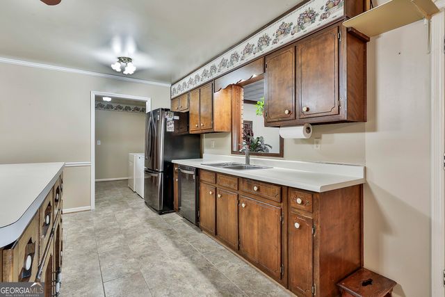 910 Line Creek Road, Senoia, GA 30276