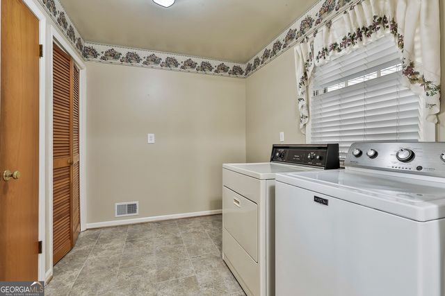 910 Line Creek Road, Senoia, GA 30276