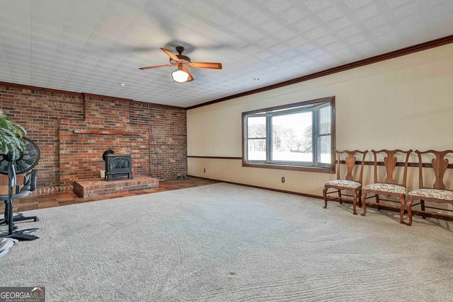 910 Line Creek Road, Senoia, GA 30276