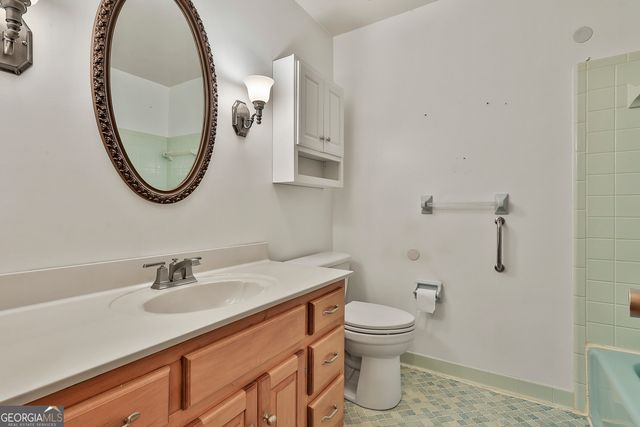 910 Line Creek Road, Senoia, GA 30276