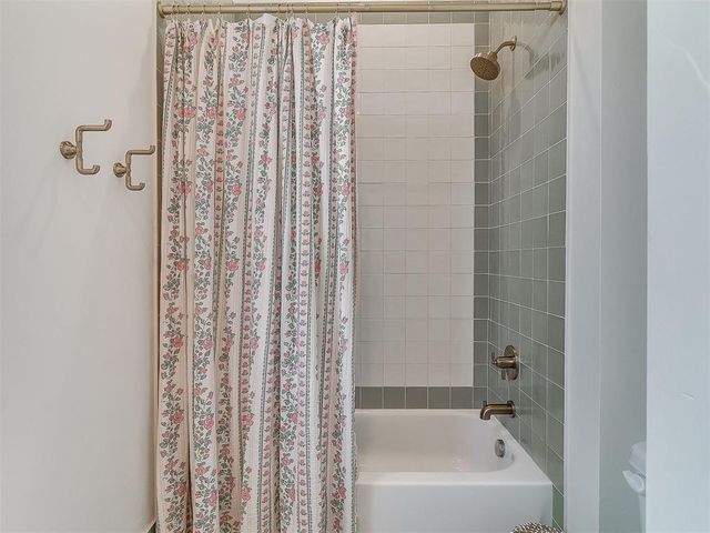 10713 NW 26th Street, Yukon, OK 73099