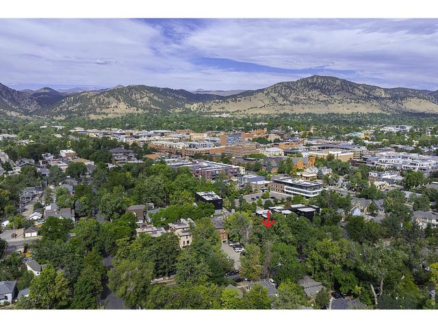 1633 18th St 6, Boulder, CO 80302