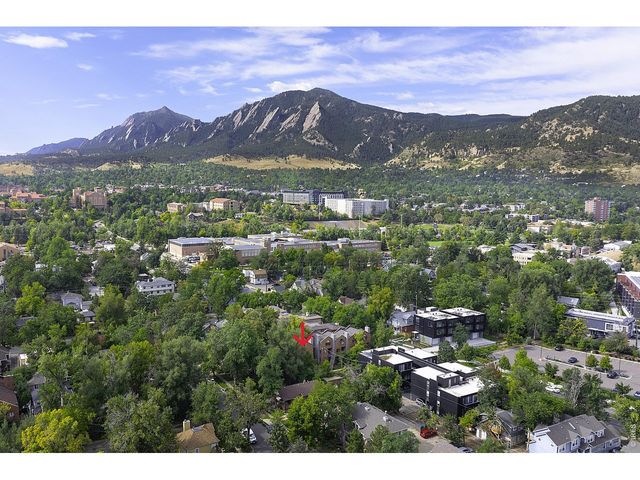 1633 18th St 6, Boulder, CO 80302