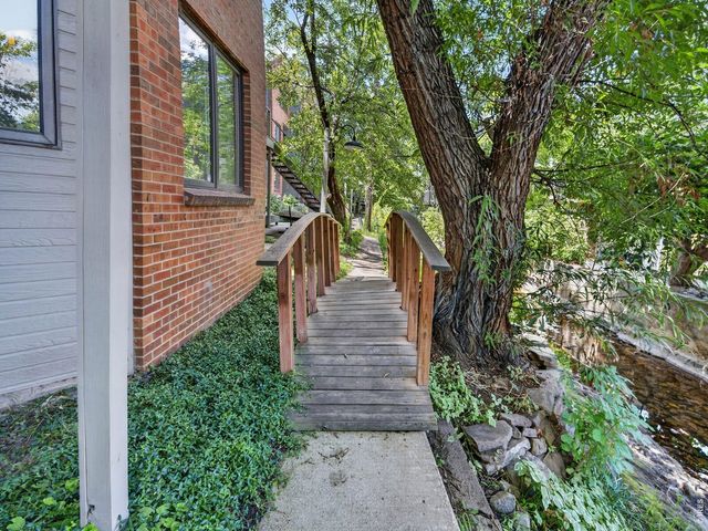 1633 18th St 6, Boulder, CO 80302