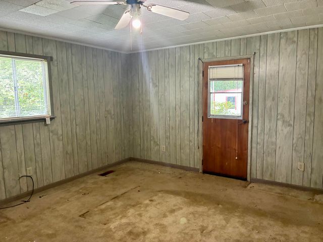 1004 Chestnut Street, Lafayette, GA 30728