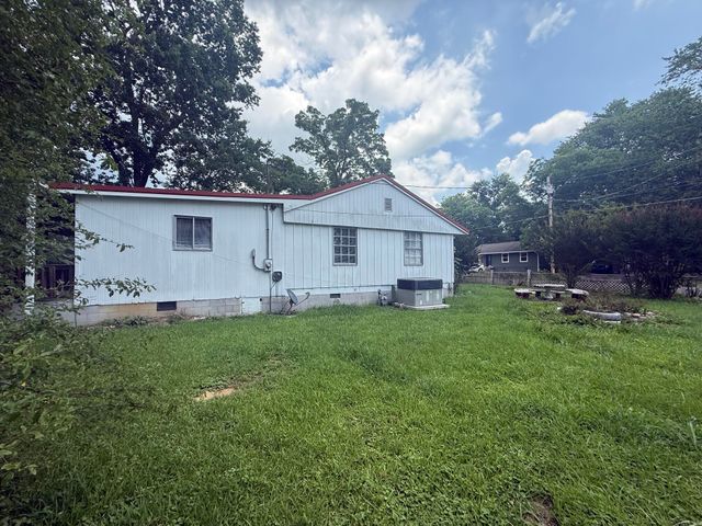 1004 Chestnut Street, Lafayette, GA 30728