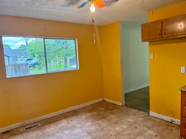 1004 Chestnut Street, Lafayette, GA 30728