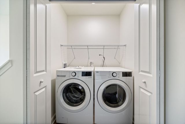 2463 Bella Drive, Pingree Grove, IL 60140