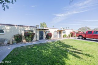 388 N COMANCHE Drive 11, Chandler, AZ 85224