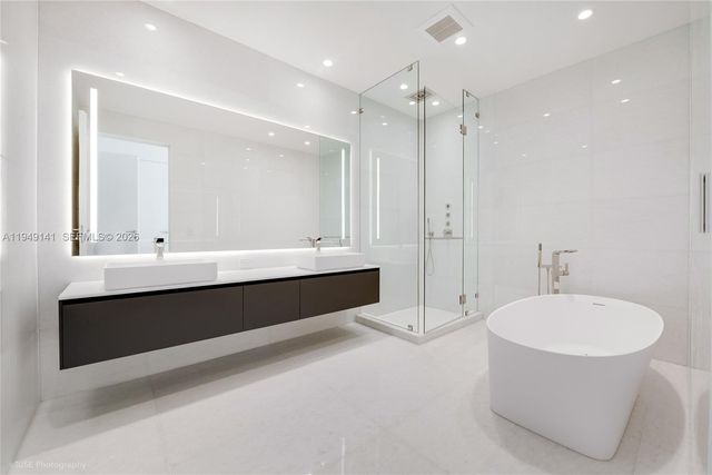 5 Grove Isle Dr. S503, Miami, FL 33133