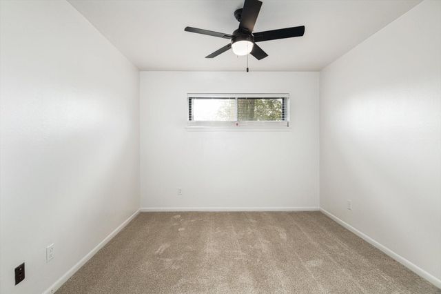416 Southern Oaks Drive, Lake Jackson, TX 77566