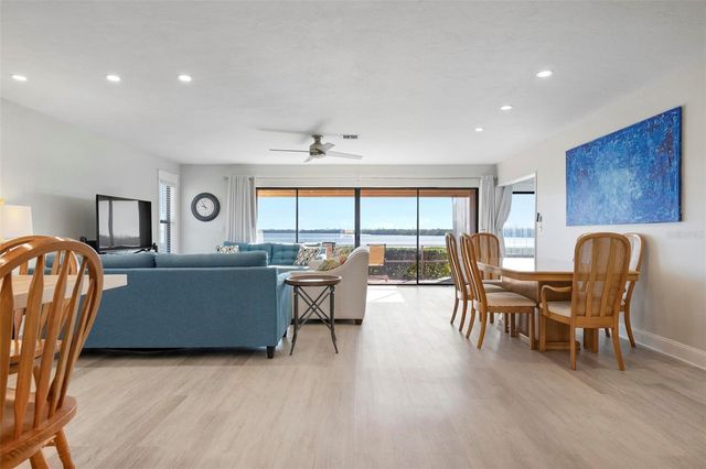 3875 CATALINA DRIVE, Bradenton, FL 34210