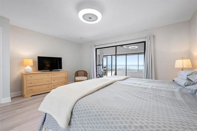 3875 CATALINA DRIVE, Bradenton, FL 34210