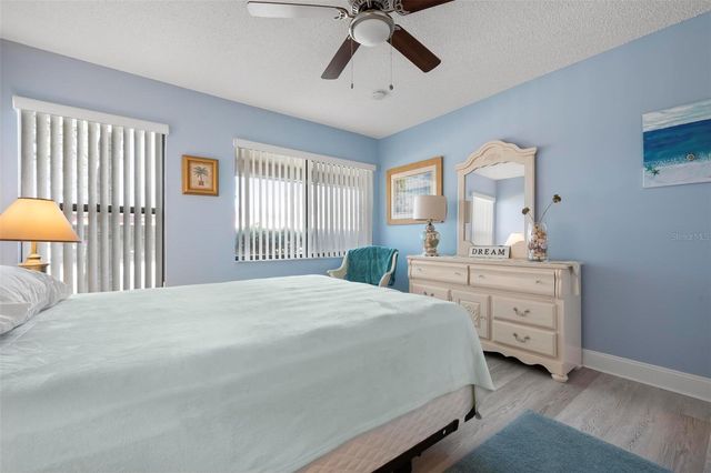 3875 CATALINA DRIVE, Bradenton, FL 34210