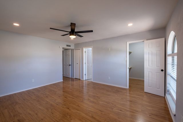 6108 Jennings Drive, The Colony, TX 75056