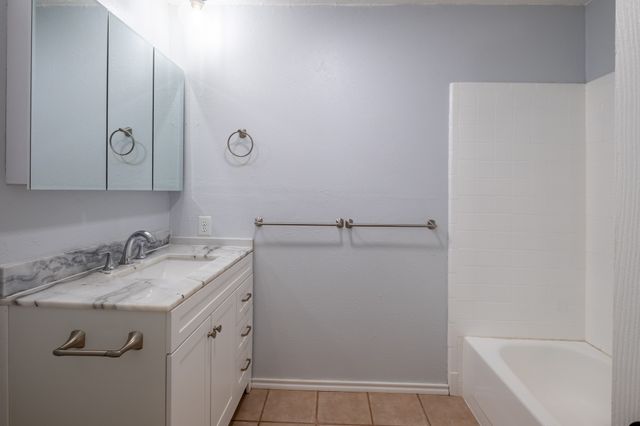 6108 Jennings Drive, The Colony, TX 75056