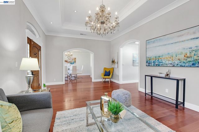 1358 Pine Ave, San Jose, CA 95125