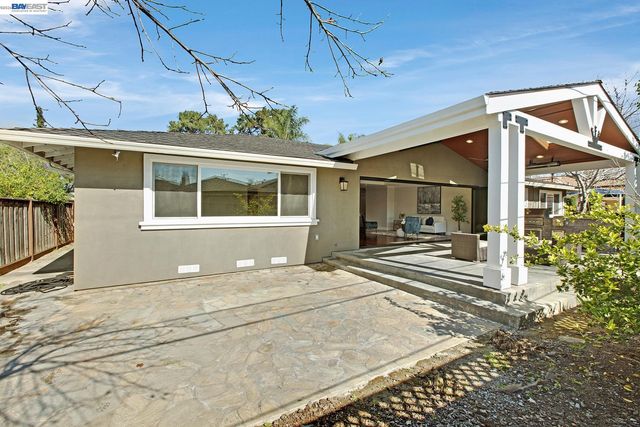 1358 Pine Ave, San Jose, CA 95125