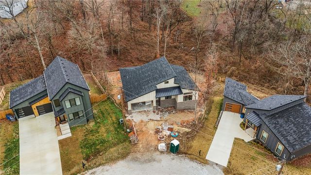 15 Beneraird Lane, Bella Vista, AR 72715